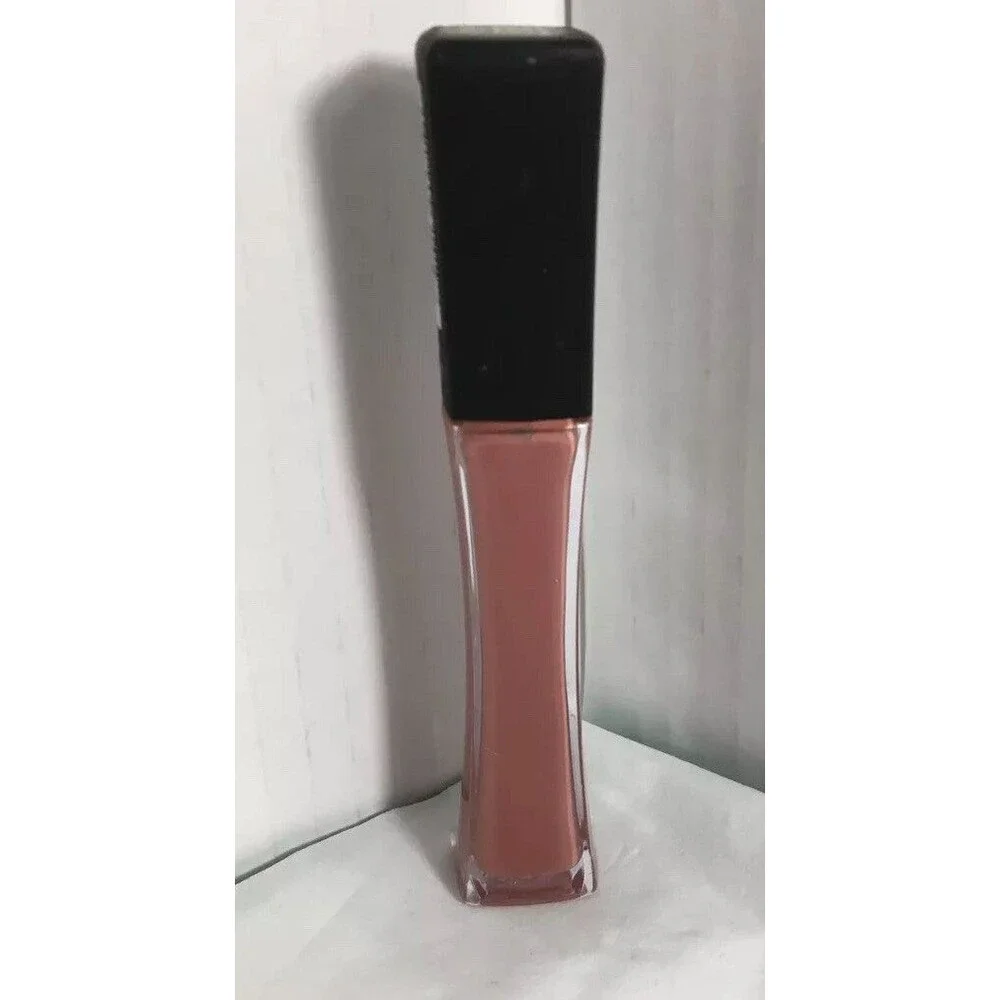 Loreal Paris Infallible 8 HR Pro Matte Lip Gloss . 318 Bare Attraction￼